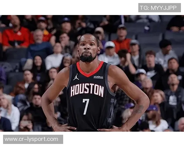 火箭近期三分命中率低迷阵容失衡难以兼顾攻防交易迫在眉睫