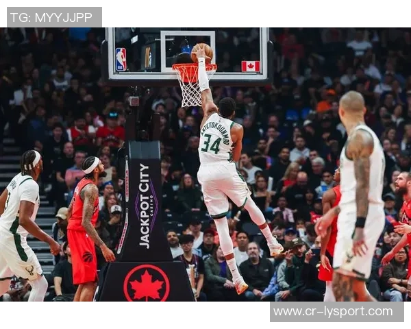 字母哥表现出色却难掩球队疲态14投9中贡献22分8篮板3助攻1盖帽 字母哥表现出色却难掩球队疲态14投9中贡献22分8篮板3助攻1盖帽