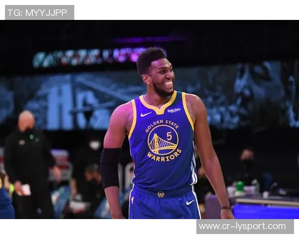 汤姆林表现抢眼10投8中轻松砍下18分6篮板2抢断并贡献5前场板