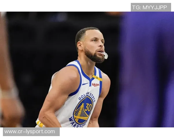 美媒分享库里一家六口温馨聚餐瞬间时光荏苒令人感慨不已 美媒分享库里一家六口温馨聚餐瞬间时光荏苒令人感慨不已