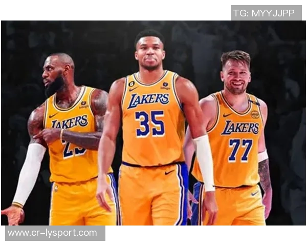 字母哥盛赞詹姆斯称其为所有运动员的榜样与自己最敬仰的球员之一