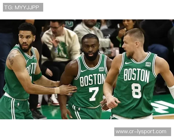 快船队分析:绿军技术全面攻防兼备架构合理实力强劲 快船队分析:绿军技术全面攻防兼备架构合理实力强劲